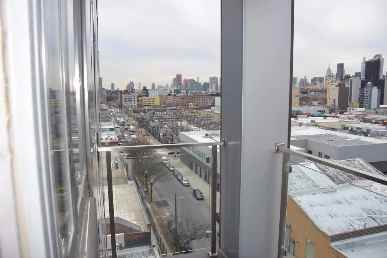 Astoria Delancy Inn & Suites New York Szálloda